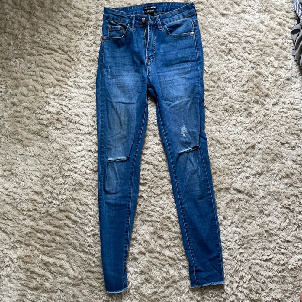 Skinny jeans